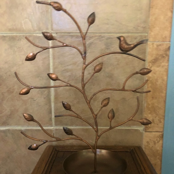 Copper color jewelry and bracelet holder.  Very sturdy with attached tray. - Picture 3 of 4